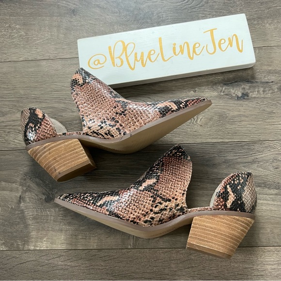 Charles by Charles David Parson Split Side Snake Ankle Boots NWOT - Picture 2 of 7